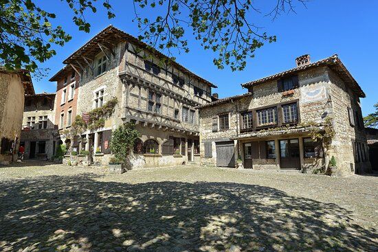 Hostellerie de Pérouges