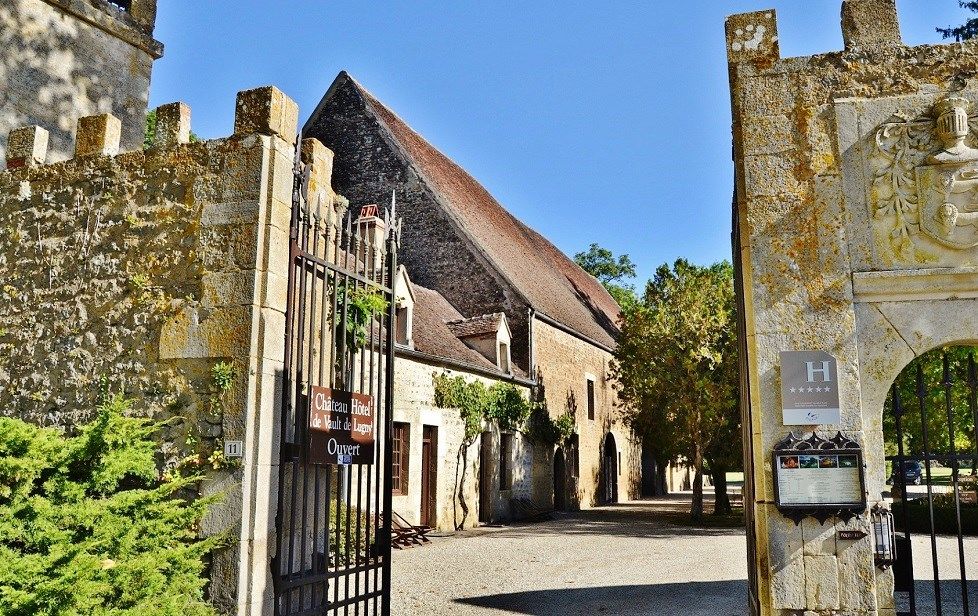 château de Vault-de-Lugny