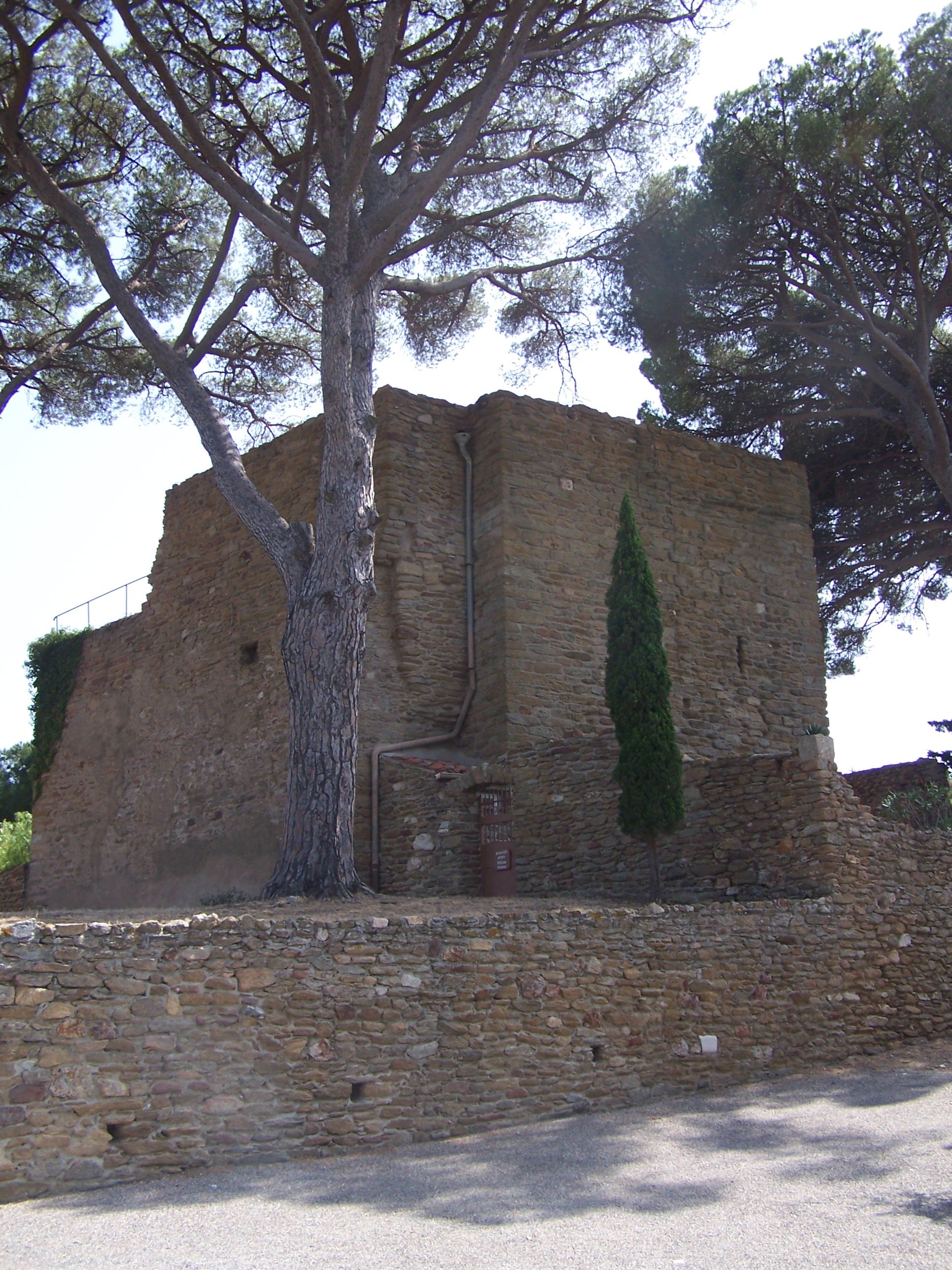 château des seigneurs de Foz