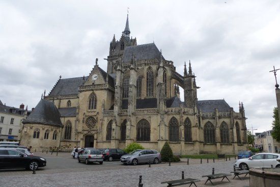 église Notre-Dame-des-Marais de La Ferté-Bernard
